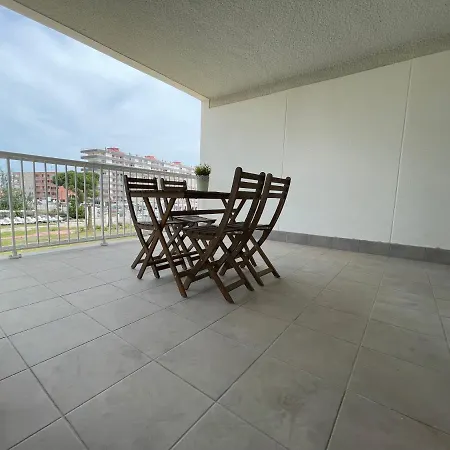Con Terraza Frente Al Mar By Color Flats Apartman *